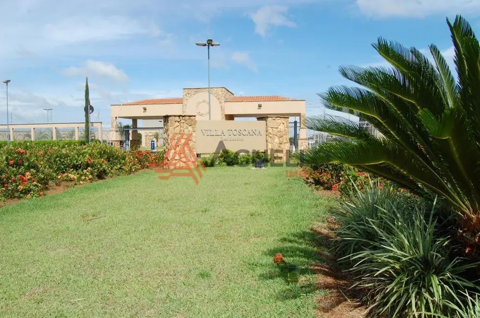 Foto 1 de Terreno / Lote à venda, 672m2 em Franca - SP