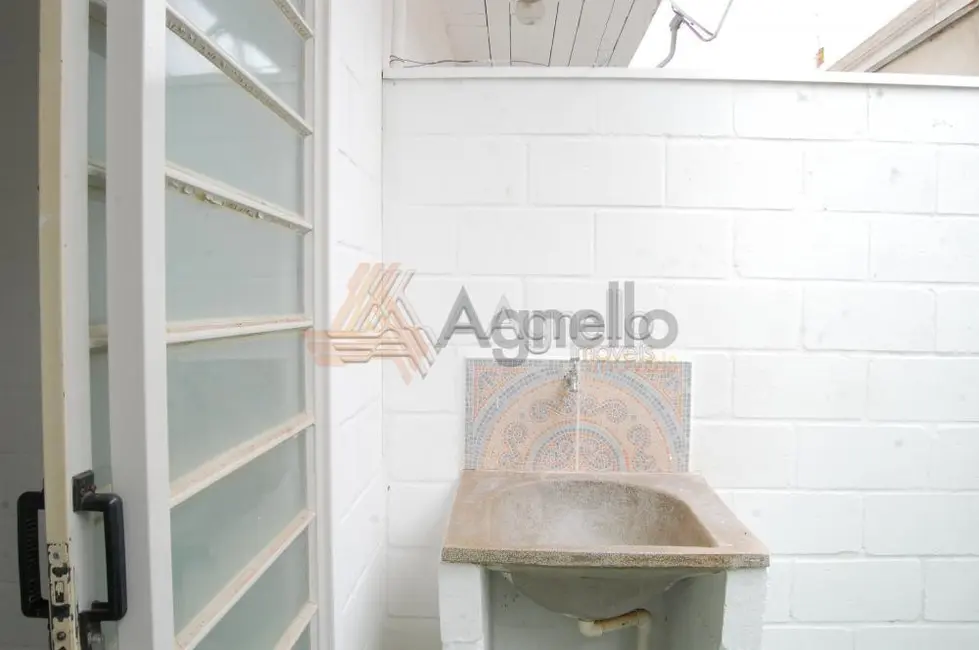 Foto 7 de Kitnet com 1 quarto para alugar, 29m2 em Parque Universitário, Franca - SP