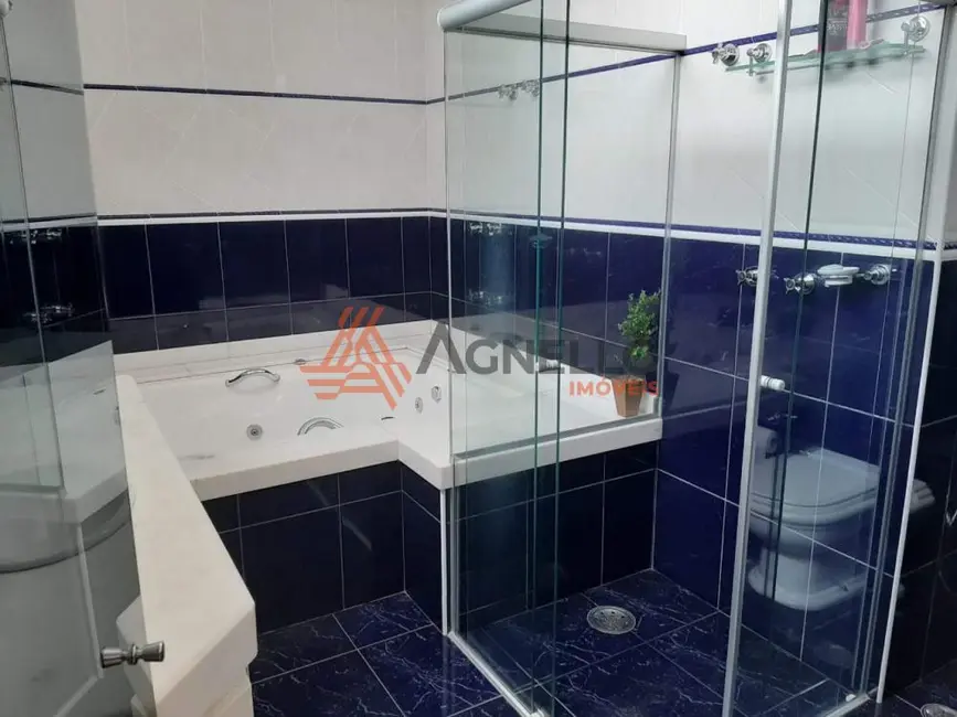 Foto 9 de Casa com 4 quartos à venda, 330m2 em Jardim Paulista, Franca - SP