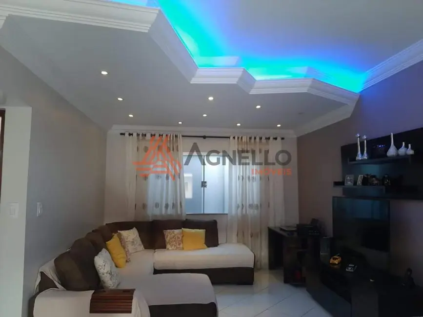 Foto 3 de Casa com 4 quartos à venda, 330m2 em Jardim Paulista, Franca - SP