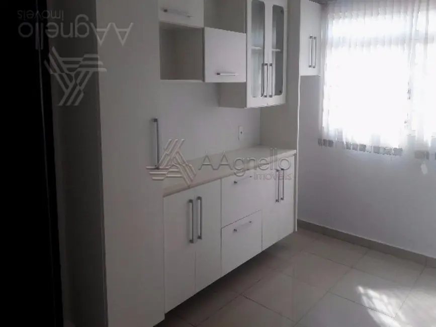 Foto 3 de Casa com 3 quartos à venda, 220m2 em Vila Champagnat, Franca - SP