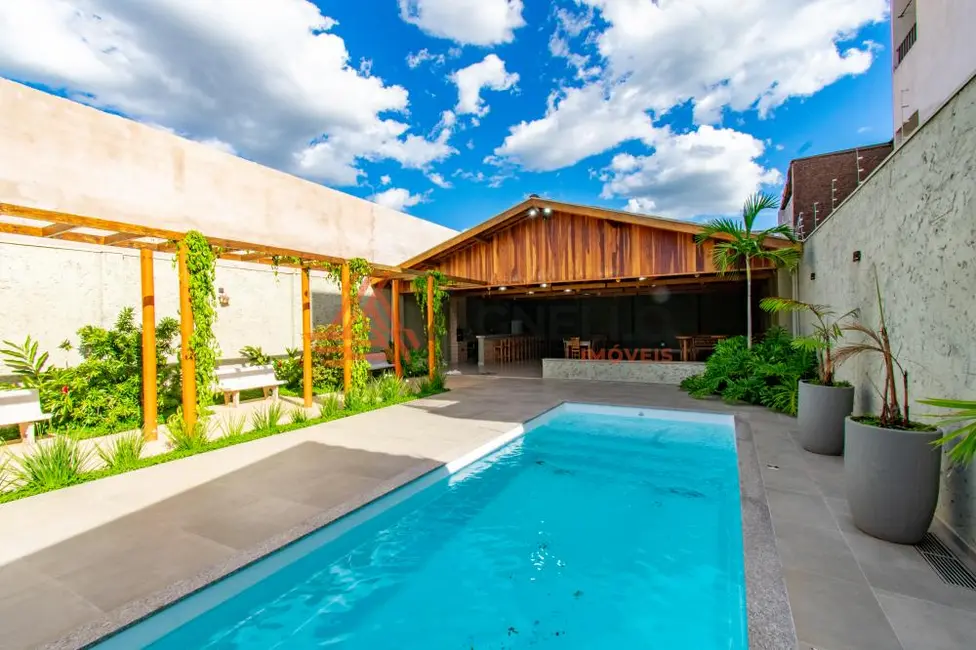 Foto 1 de Loja à venda, 172m2 em Parque Universitário, Franca - SP