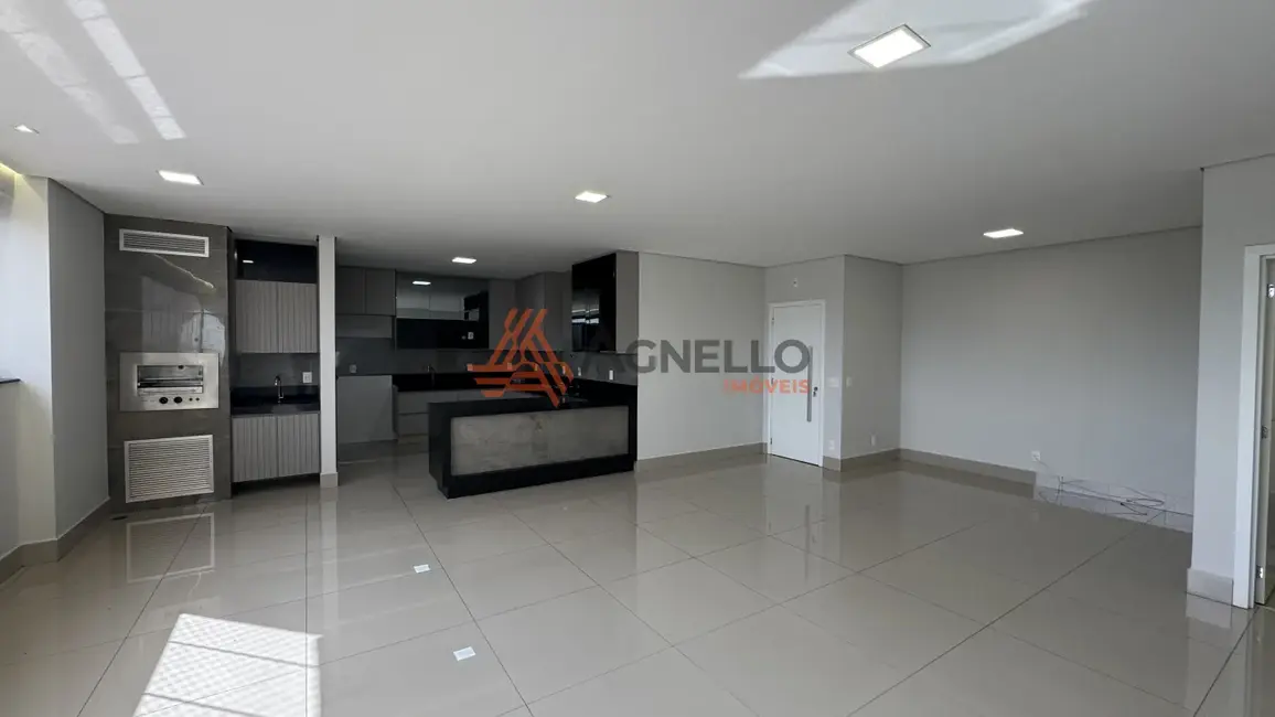 Foto 2 de Apartamento com 3 quartos à venda, 161m2 em Jardim Santana, Franca - SP