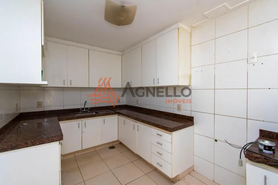 Casa com 3 quartos à venda, 367m2 em Vila Flores, Franca - SP - imagem 8 Foto 8 de Casa com 3 quartos à venda, 367m2 em Vila Flores, Franca - SP