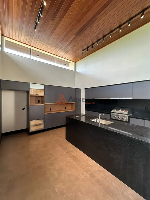 Foto 3 de Casa de Condomínio com 3 quartos à venda, 180m2 em Residencial Olivito, Franca - SP