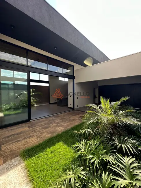 Foto 1 de Casa de Condomínio com 3 quartos à venda, 180m2 em Residencial Olivito, Franca - SP