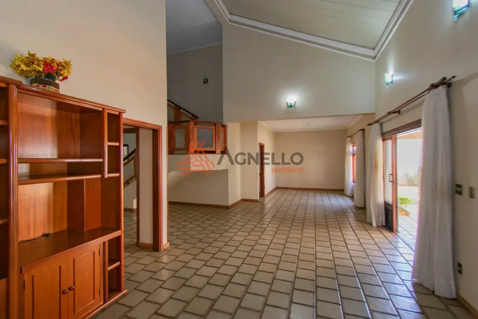 Foto 7 de Loja com 3 quartos à venda, 401m2 em São José, Franca - SP