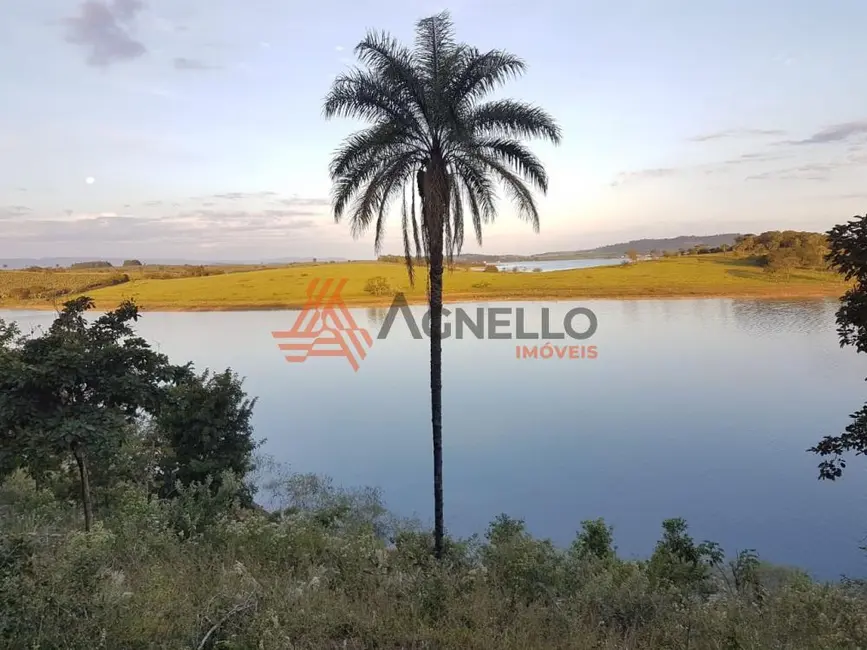 Foto 1 de Fazenda / Haras à venda, 20000m2 em Delfinopolis - MG