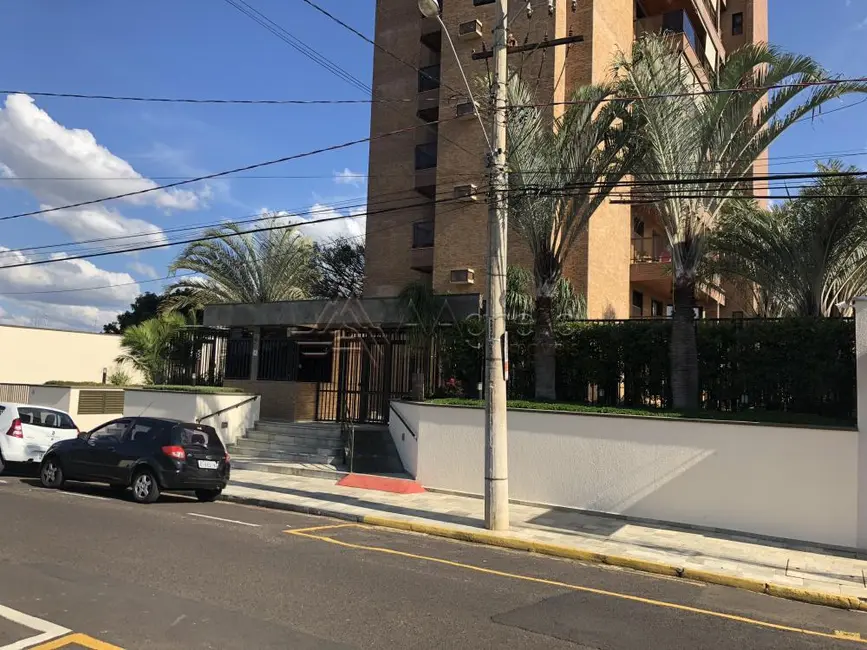 Apartamento com 3 quartos à venda, 303m2 em Centro, Franca - SP - imagem 2 Foto 2 de Apartamento com 3 quartos à venda, 303m2 em Centro, Franca - SP