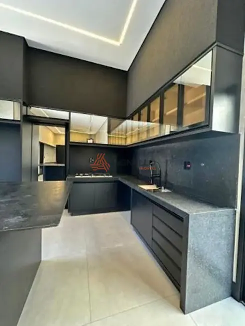 Foto 1 de Casa de Condomínio com 3 quartos à venda, 220m2 em Franca - SP