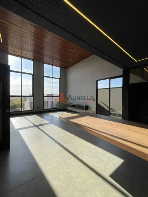 Casa de Condomínio com 3 quartos à venda, 232m2 em Franca - SP - imagem 2 Foto 2 de Casa de Condomínio com 3 quartos à venda, 232m2 em Franca - SP