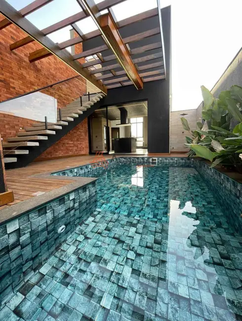 Foto 1 de Casa de Condomínio com 3 quartos à venda, 232m2 em Franca - SP