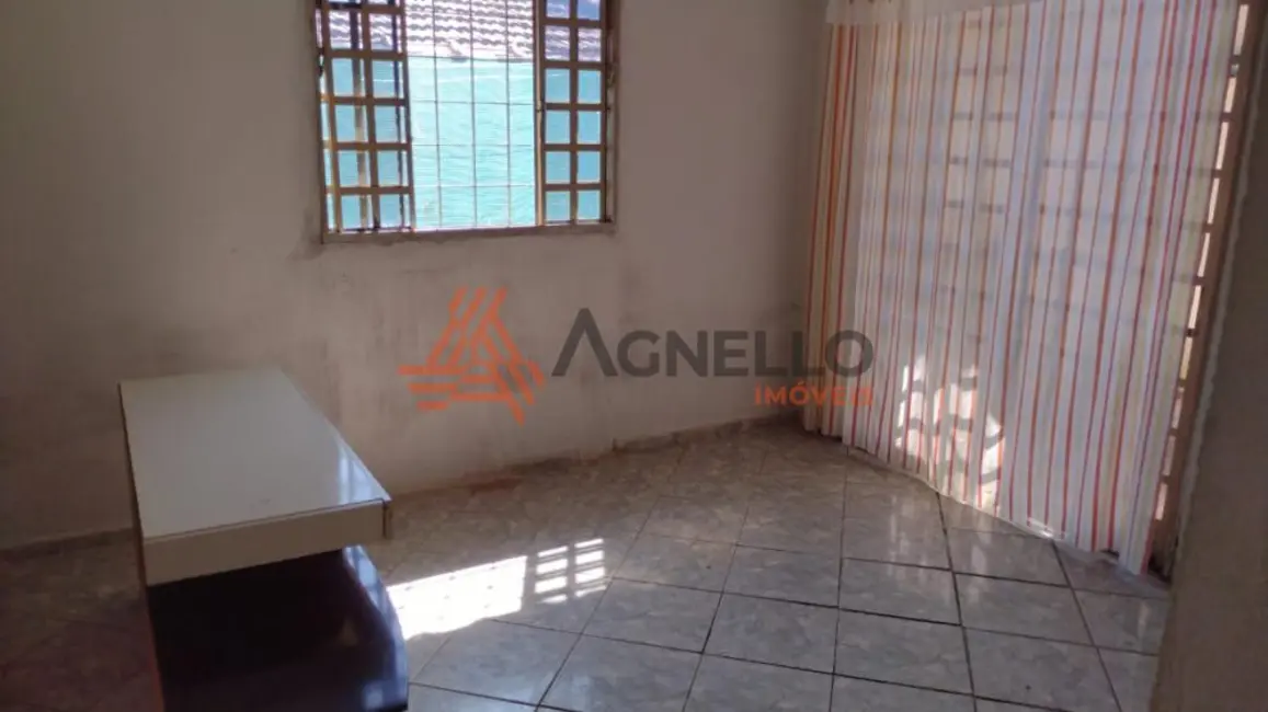 Foto 9 de Casa com 2 quartos à venda, 25m2 em Jardim Panorama, Franca - SP