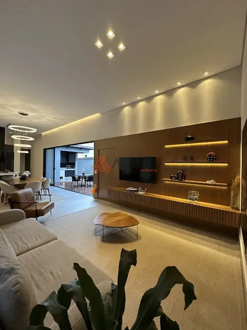 Foto 5 de Casa de Condomínio com 3 quartos à venda, 199m2 em Franca - SP