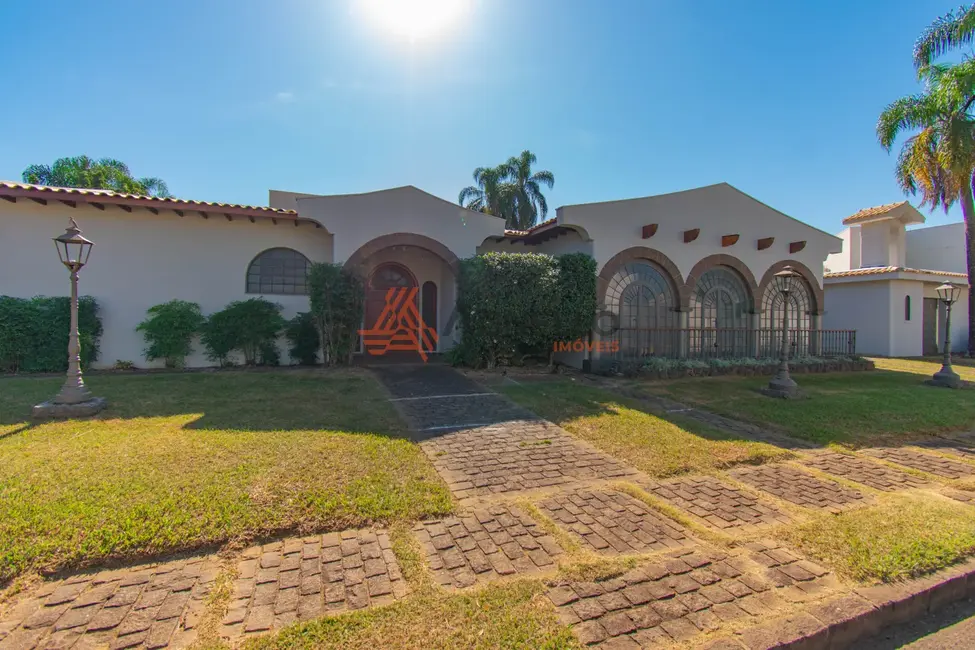 Foto 1 de Casa de Condomínio com 4 quartos para alugar, 575m2 em Morada do Verde, Franca - SP