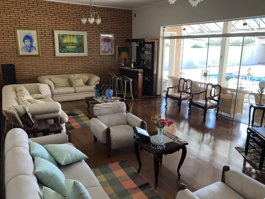 Foto 1 de Casa de Condomínio com 4 quartos à venda, 386m2 em Morada do Verde, Franca - SP