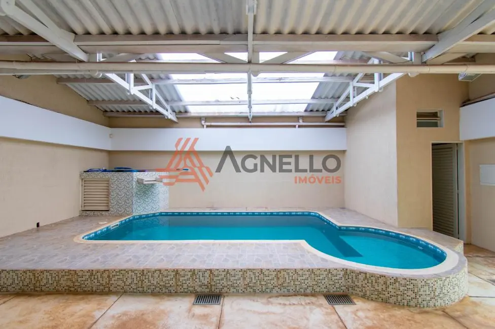 Foto 1 de Casa com 3 quartos para alugar, 367m2 em Vila Flores, Franca - SP