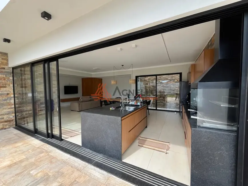 Foto 2 de Casa com 3 quartos à venda, 246m2 em Jardim Lima, Franca - SP