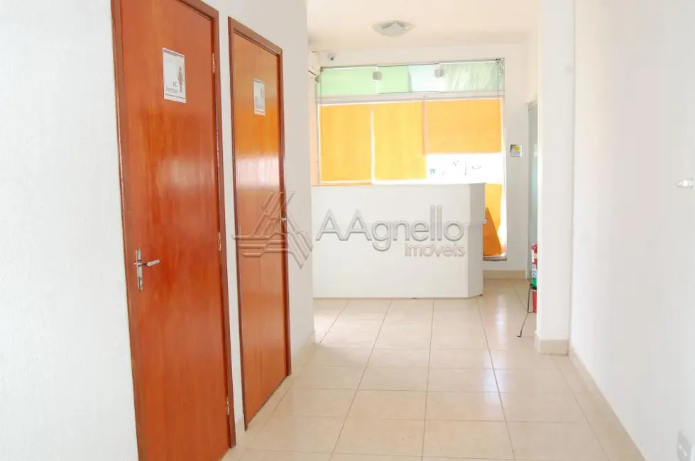 Foto 4 de Loja à venda, 180m2 em Residencial Baldassari, Franca - SP