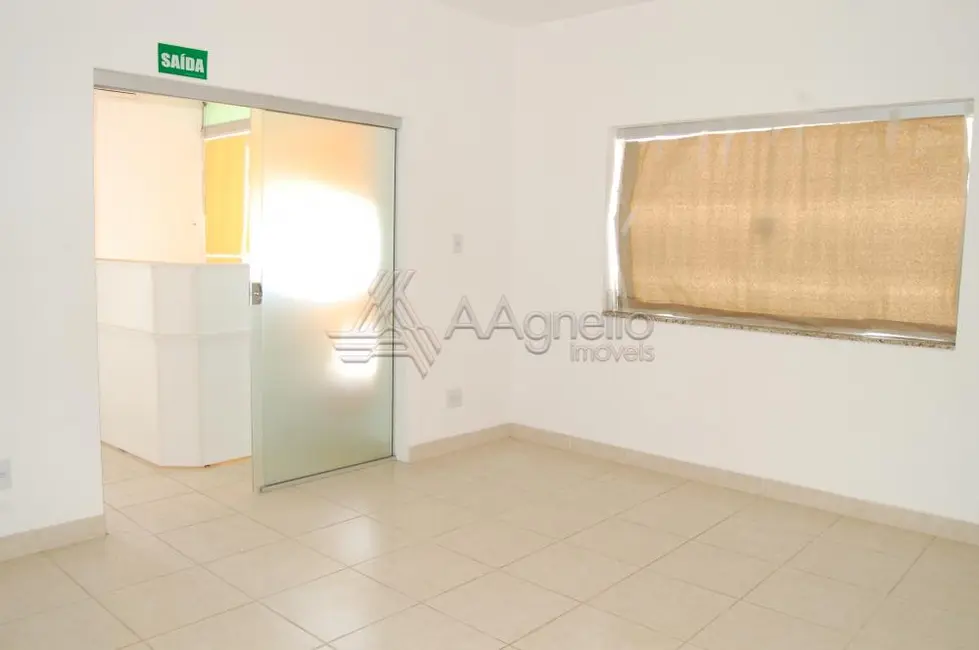 Foto 8 de Loja à venda, 180m2 em Residencial Baldassari, Franca - SP