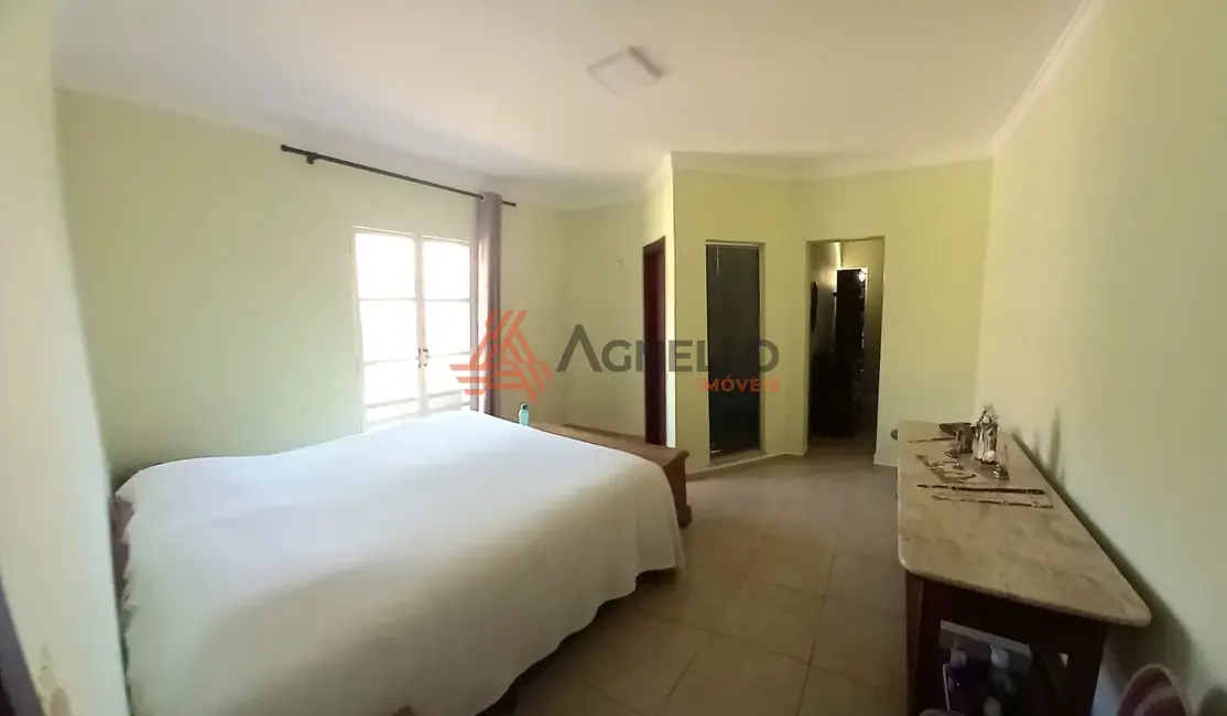 Foto 7 de Fazenda / Haras com 3 quartos à venda, 320m2 em Franca - SP