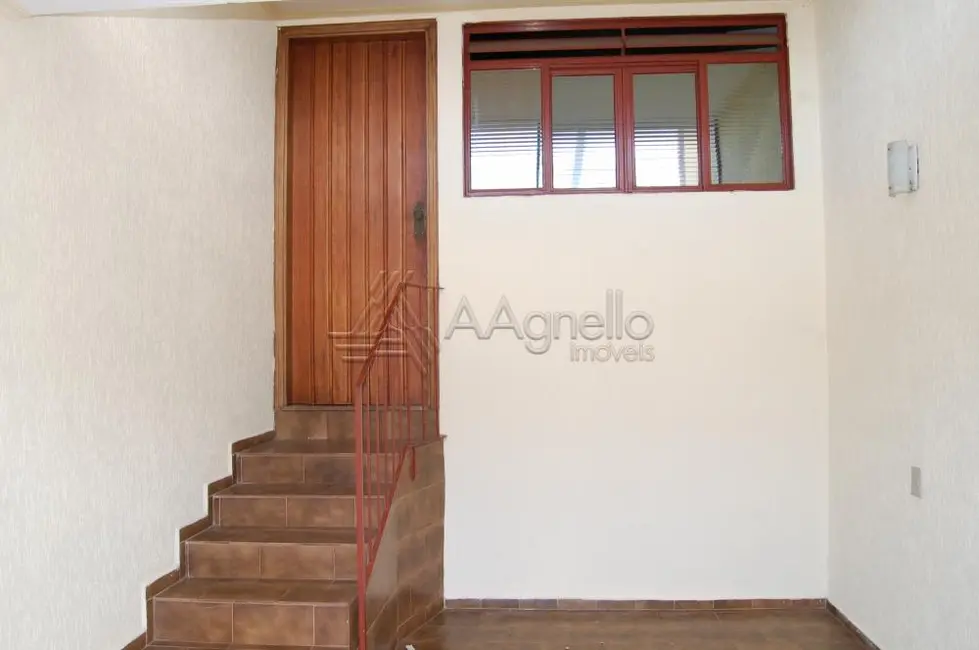Casa com 3 quartos à venda, 120m2 em Centro, Franca - SP - imagem 1 Foto 1 de Casa com 3 quartos à venda, 120m2 em Centro, Franca - SP