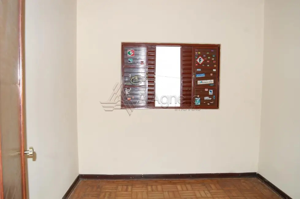 Casa com 3 quartos à venda, 120m2 em Centro, Franca - SP - imagem 7 Foto 7 de Casa com 3 quartos à venda, 120m2 em Centro, Franca - SP