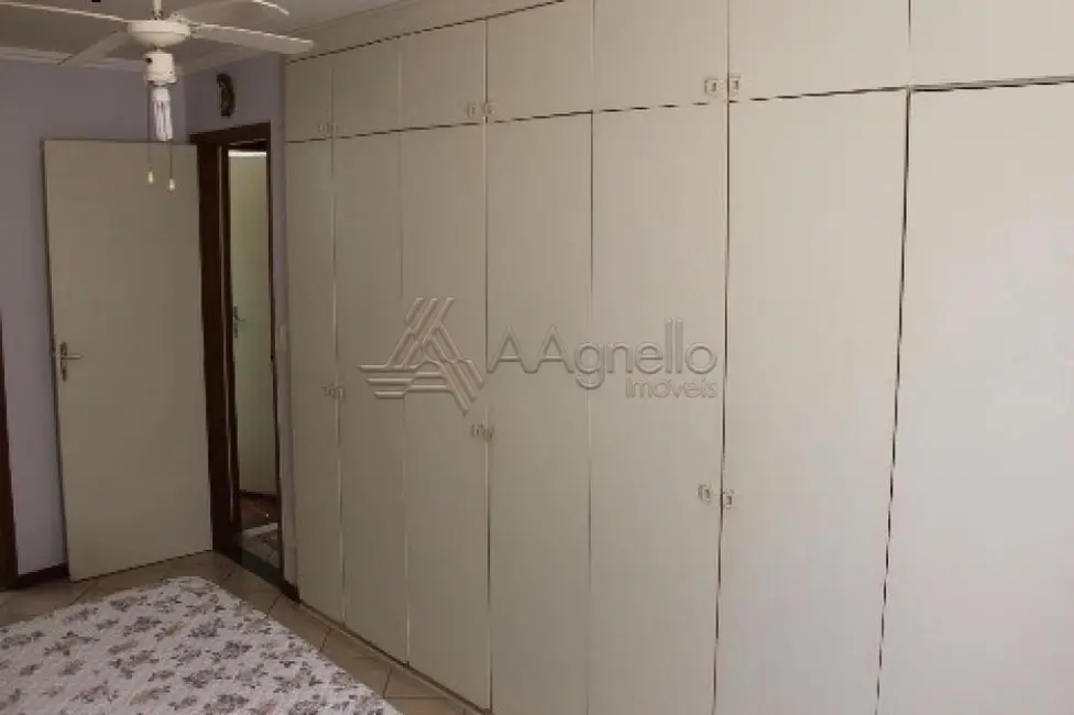 Foto 9 de Casa com 3 quartos à venda, 260m2 em Parque dos Lima, Franca - SP