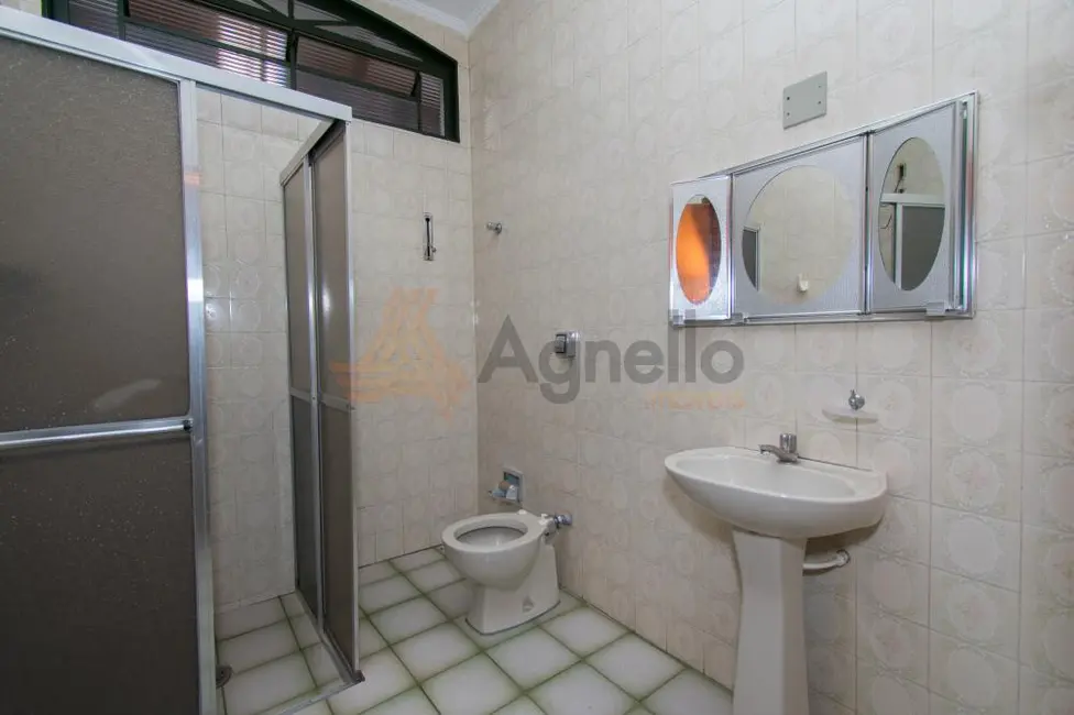 Foto 9 de Casa com 3 quartos à venda, 197m2 em São José, Franca - SP