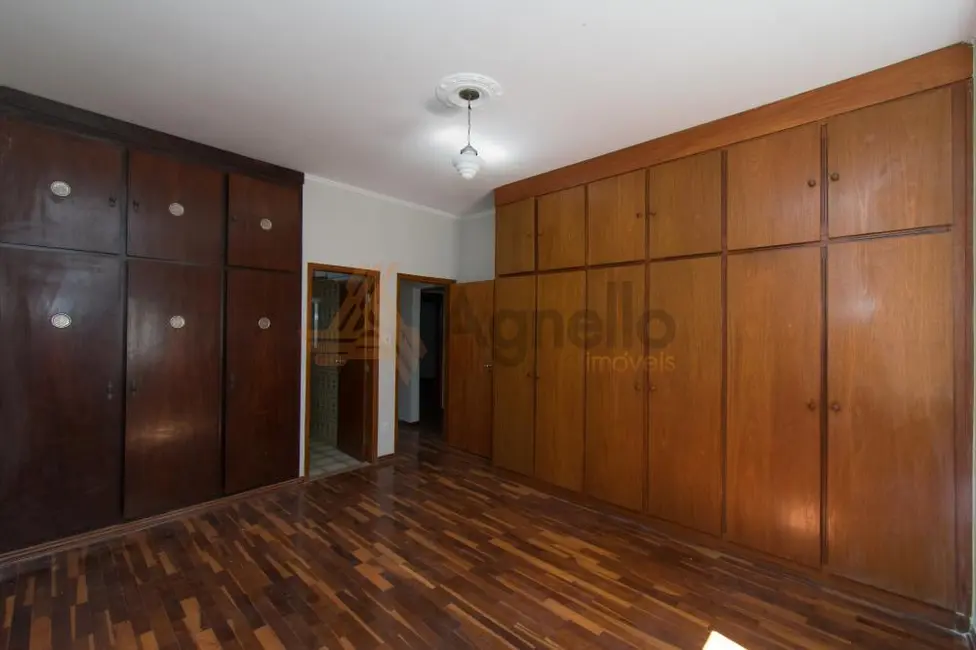 Foto 6 de Casa com 3 quartos à venda, 197m2 em São José, Franca - SP