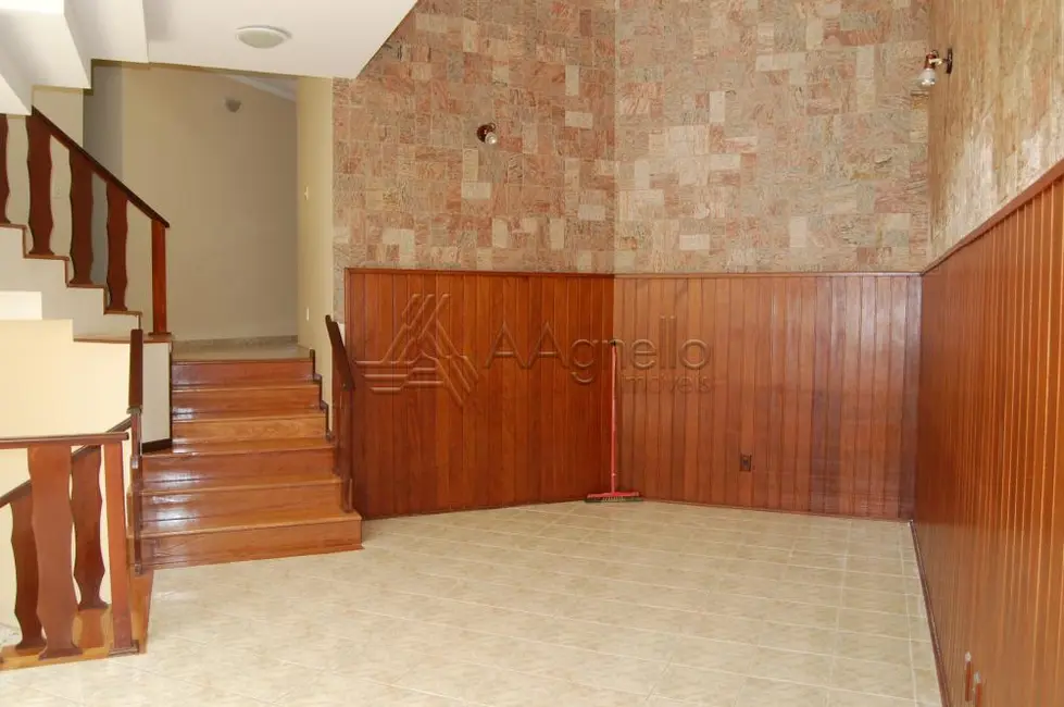 Foto 4 de Casa com 4 quartos à venda, 539m2 em Residencial Paraíso, Franca - SP