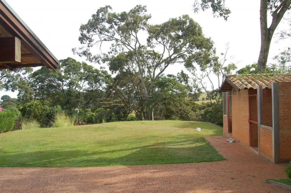 Fazenda / Haras com 4 quartos à venda, 240m2 em Franca - SP - imagem 4 Foto 4 de Fazenda / Haras com 4 quartos à venda, 240m2 em Franca - SP