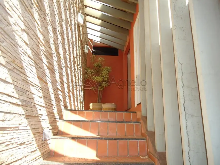 Foto 2 de Casa com 4 quartos à venda, 380m2 em Cidade Nova, Franca - SP