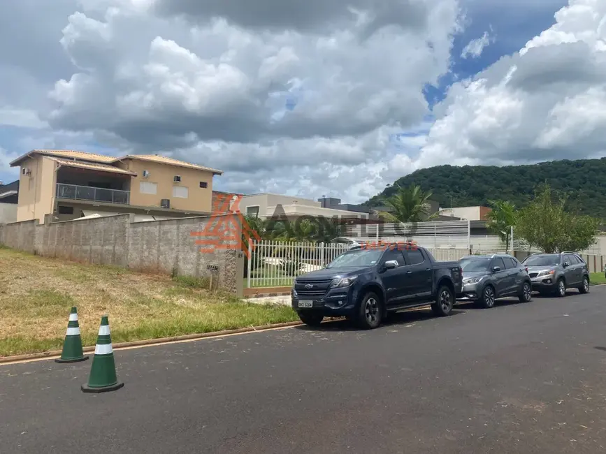 Terreno / Lote à venda, 538m2 em Rifaina - SP - imagem 3 Foto 3 de Terreno / Lote à venda, 538m2 em Rifaina - SP