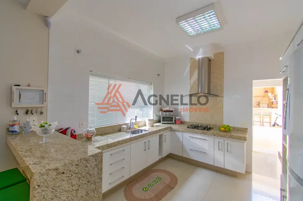 Foto 3 de Casa com 4 quartos à venda, 263m2 em Parque Moema, Franca - SP