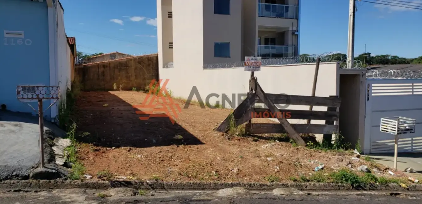 Foto 1 de Terreno / Lote à venda, 200m2 em Jardim Portinari, Franca - SP
