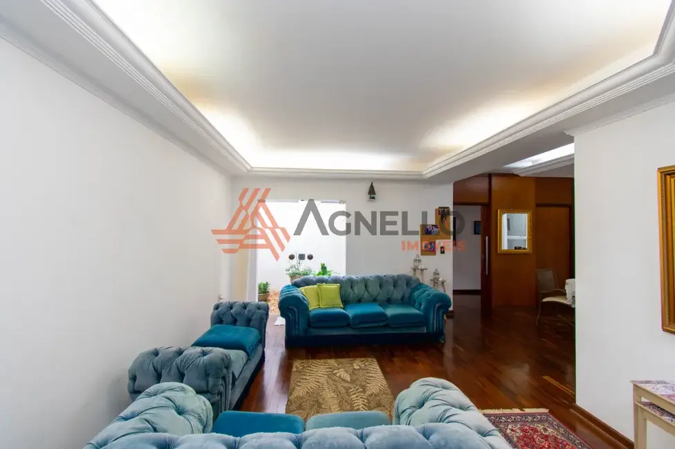 Casa com 3 quartos à venda, 414m2 em São José, Franca - SP - imagem 3 Foto 3 de Casa com 3 quartos à venda, 414m2 em São José, Franca - SP