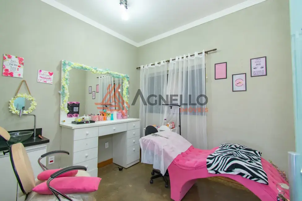 Foto 3 de Prédio Inteiro à venda, 498m2 em Jardim Piratininga, Franca - SP