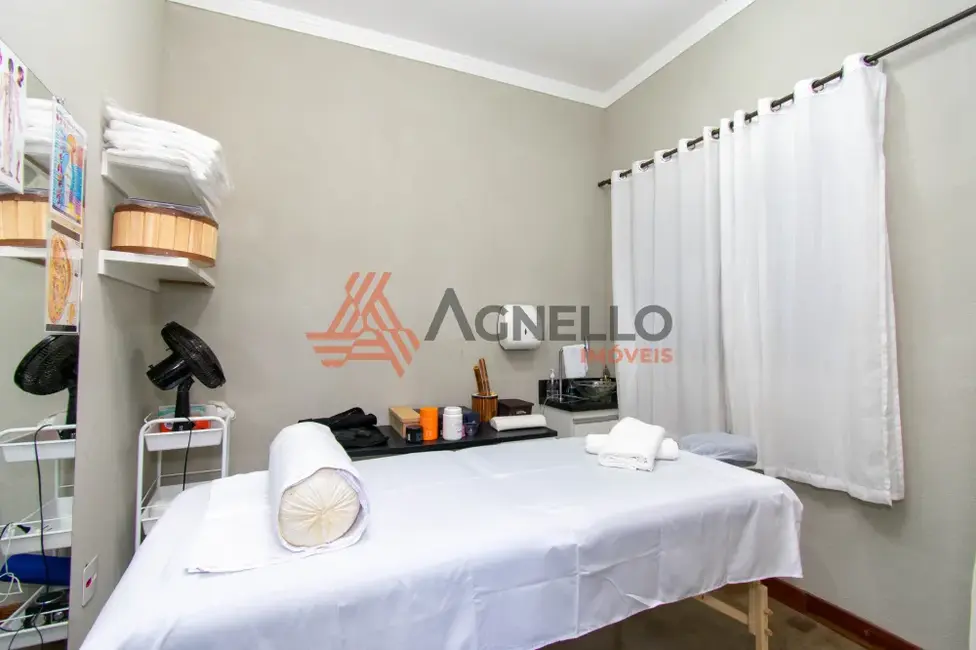 Foto 9 de Prédio Inteiro à venda, 498m2 em Jardim Piratininga, Franca - SP