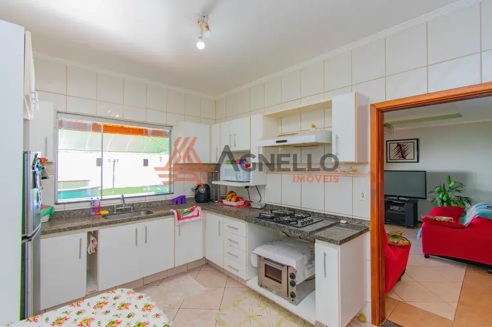 Casa com 3 quartos à venda, 199m2 em Jardim São Vicente, Franca - SP - imagem 6 Foto 6 de Casa com 3 quartos à venda, 199m2 em Jardim São Vicente, Franca - SP