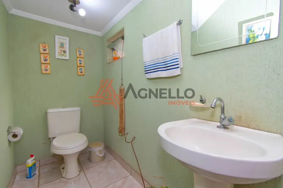 Foto 2 de Casa com 3 quartos à venda, 199m2 em Jardim São Vicente, Franca - SP