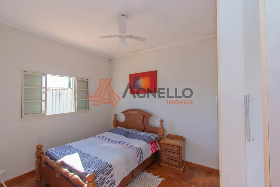 Foto 9 de Casa com 3 quartos à venda, 199m2 em Jardim São Vicente, Franca - SP