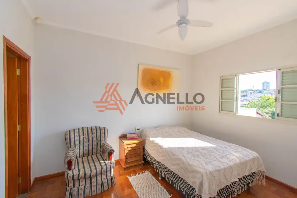 Foto 6 de Casa com 3 quartos à venda, 199m2 em Jardim São Vicente, Franca - SP