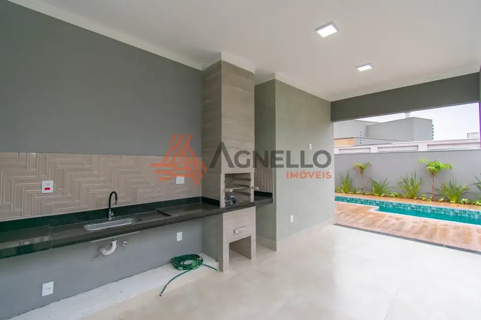 Foto 4 de Casa de Condomínio com 3 quartos à venda, 183m2 em Franca - SP