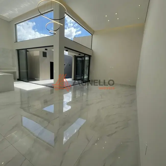 Casa com 3 quartos à venda, 232m2 em Jardim Piratininga II, Franca - SP - imagem 3 Foto 3 de Casa com 3 quartos à venda, 232m2 em Jardim Piratininga II, Franca - SP