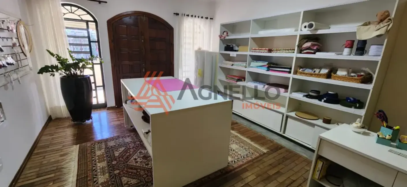 Foto 6 de Casa com 3 quartos à venda, 279m2 em Franca - SP