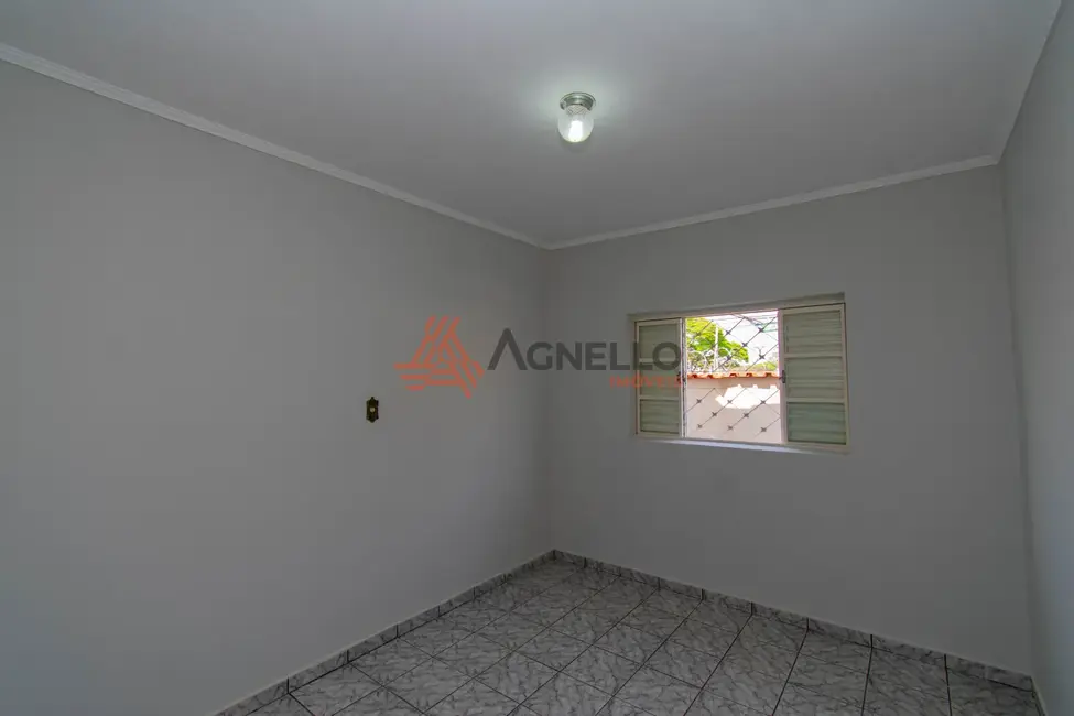 Foto 8 de Casa com 2 quartos à venda, 80m2 em Franca - SP