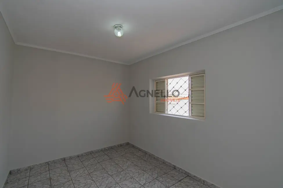 Foto 9 de Casa com 2 quartos à venda, 80m2 em Franca - SP