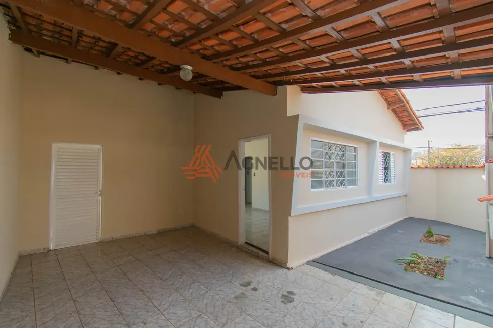 Foto 1 de Casa com 2 quartos à venda, 80m2 em Franca - SP