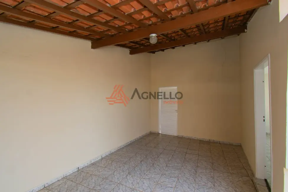 Foto 2 de Casa com 2 quartos à venda, 80m2 em Franca - SP